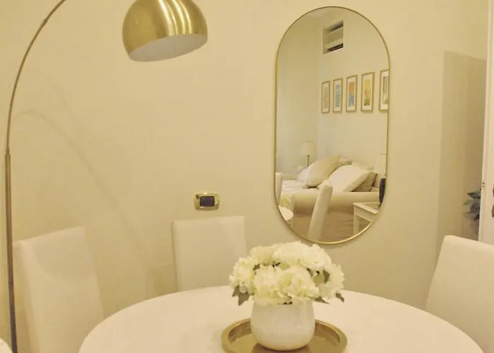 Apartamento Tridente Storico